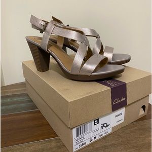 Clark’s - Gold Leather Heels